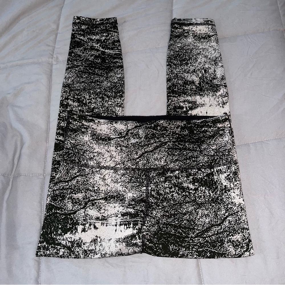 Athletic Crop Leggings Bundle - image 3